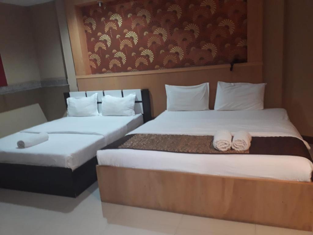 New Pind Balluchi Inn Патая Екстериор снимка